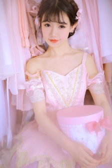 两个女人床震视频大全视频